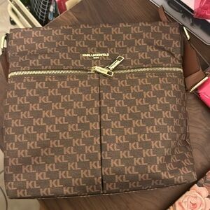 Karl lagerfeld crossbody